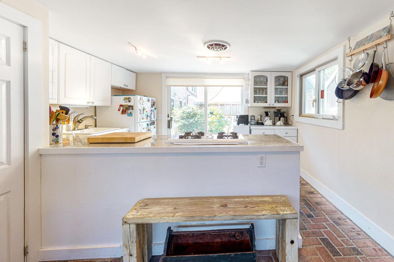 Apartamento Toast Of P-Town Provincetown Exterior foto